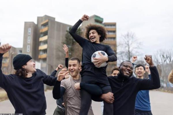大学生体育项目对校园生活的影响